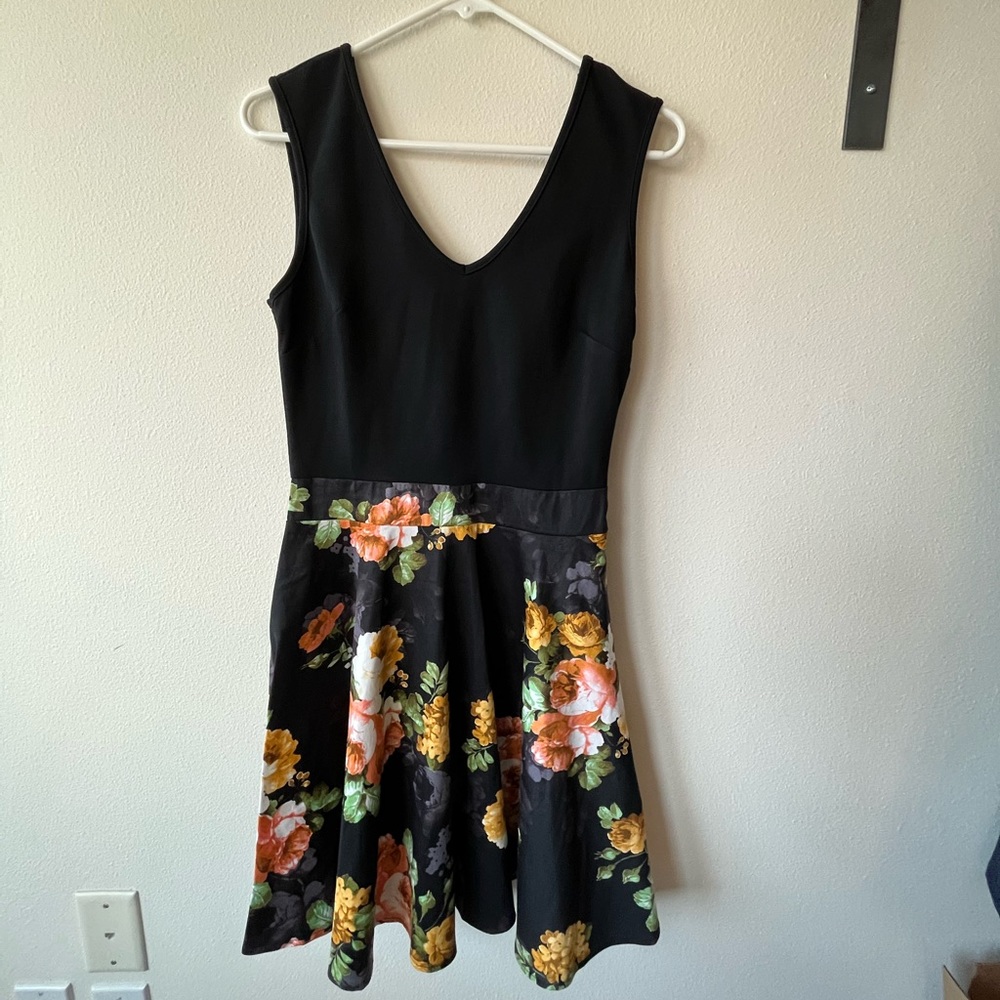 Miusol Dress Black Yellow Floral S Small NWT